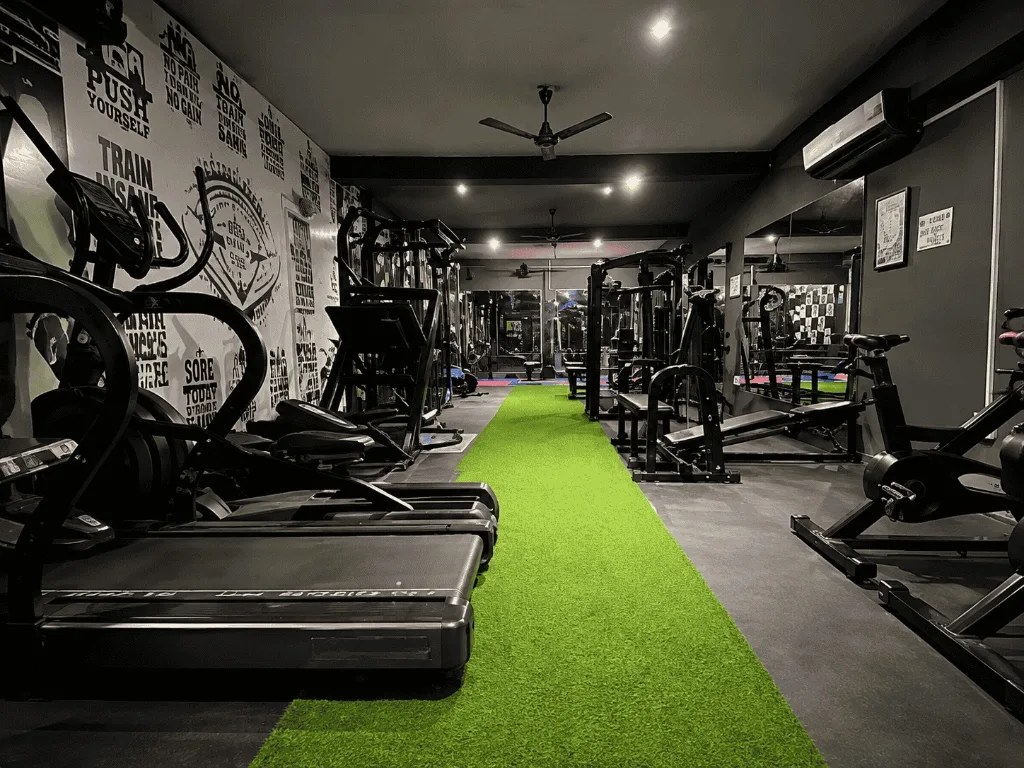 Treadmills and turf lane on the air-conditioned training floor